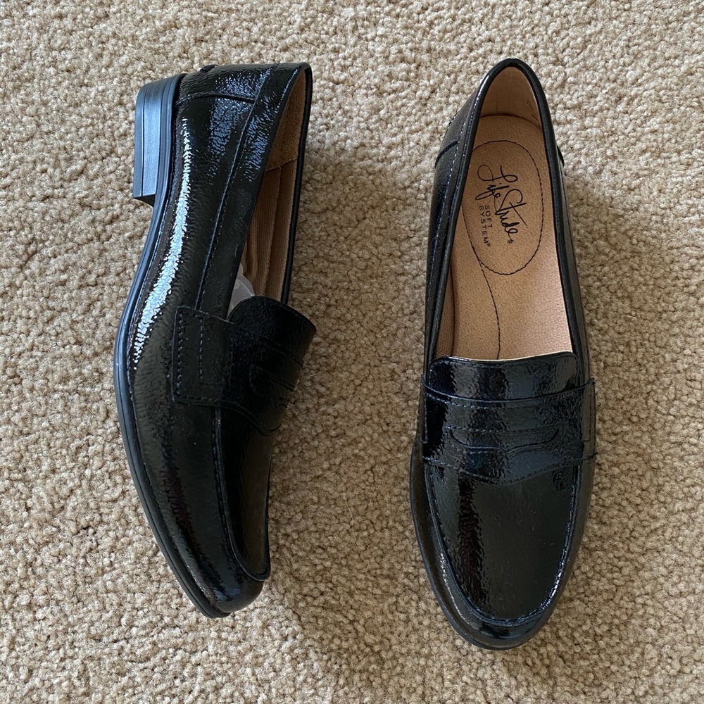 BRAND NEW Lifestride Black Patent Loafers
